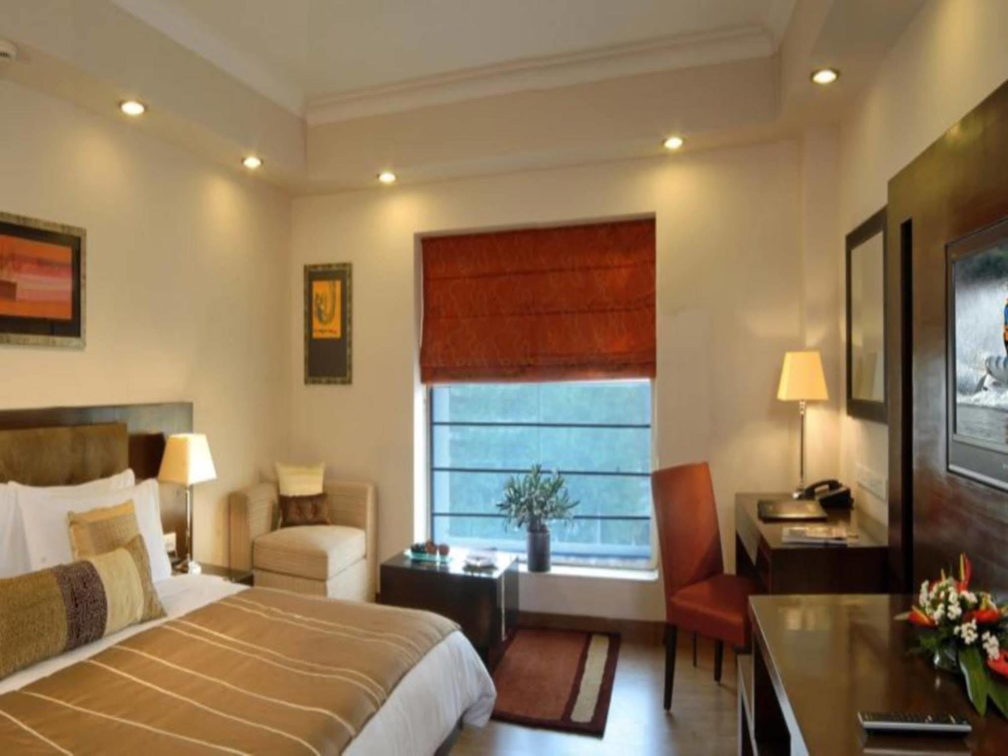 Fortune Sector 27, Noida - Member Itc Hotels' Group Exterior photo